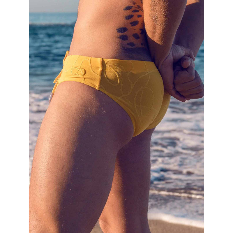 2Eros V10 Textured Swim Brief Signet Ripple Yellow (T9920) 2Eros V10 Textured Swim Brief Signet Ripple Yellow (T9920)